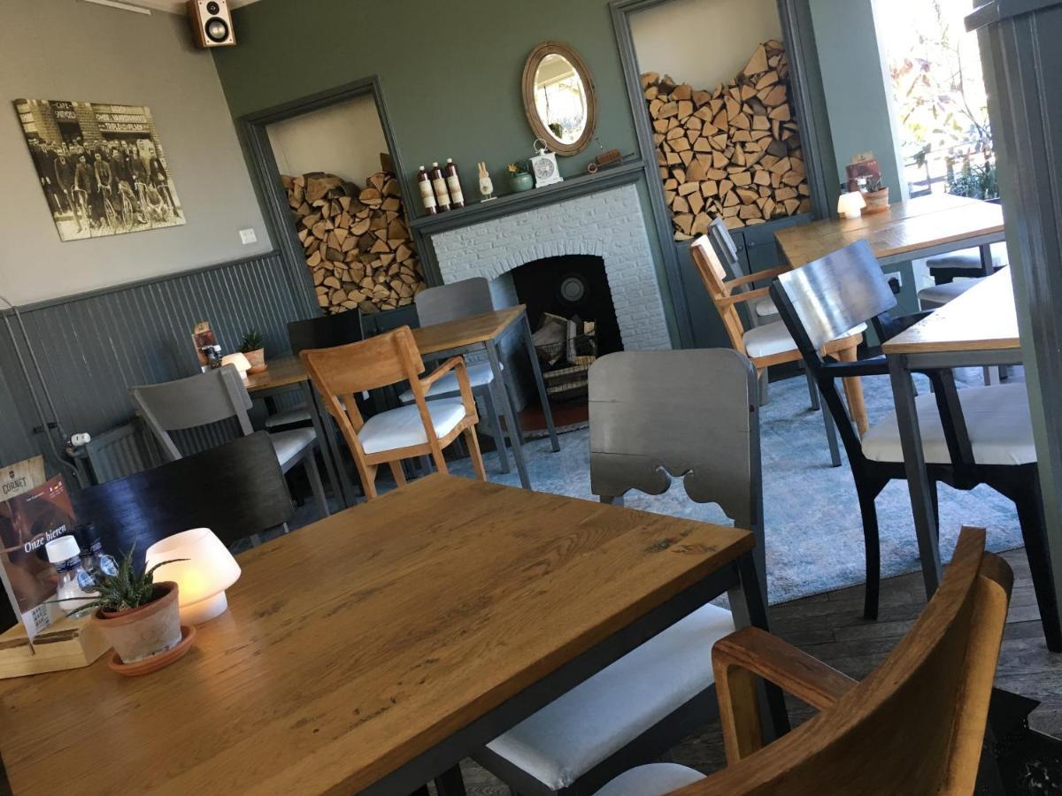 Hotel Restaurant In D'Ouwe Peel 헬레나빈 외부 사진