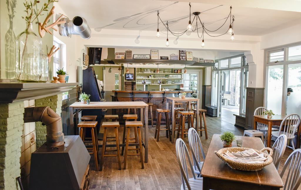 Hotel Restaurant In D'Ouwe Peel 헬레나빈 객실 사진