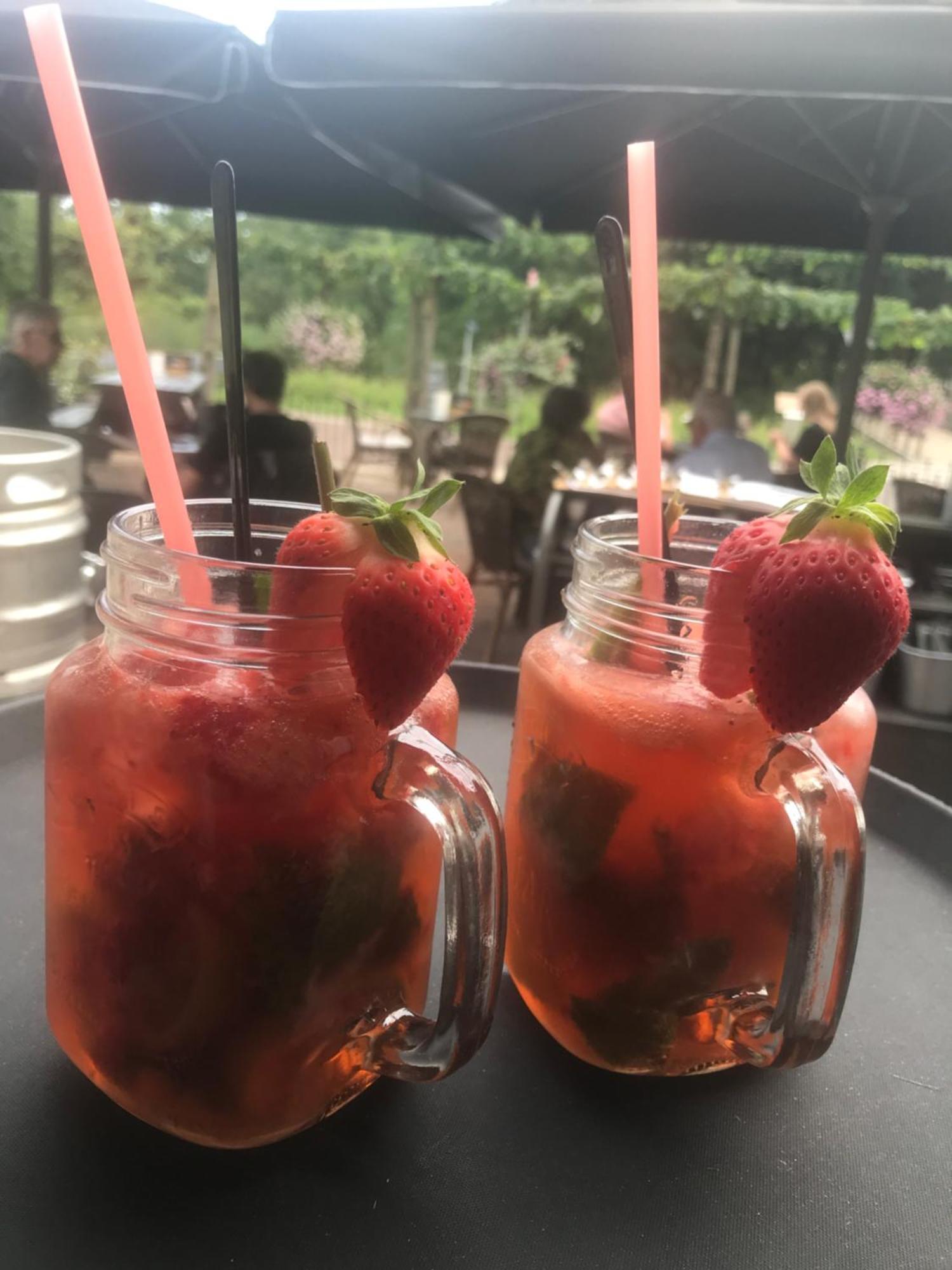 Hotel Restaurant In D'Ouwe Peel 헬레나빈 외부 사진